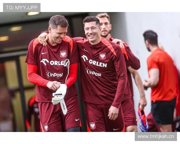 莱万是否适应巴萨传控体系