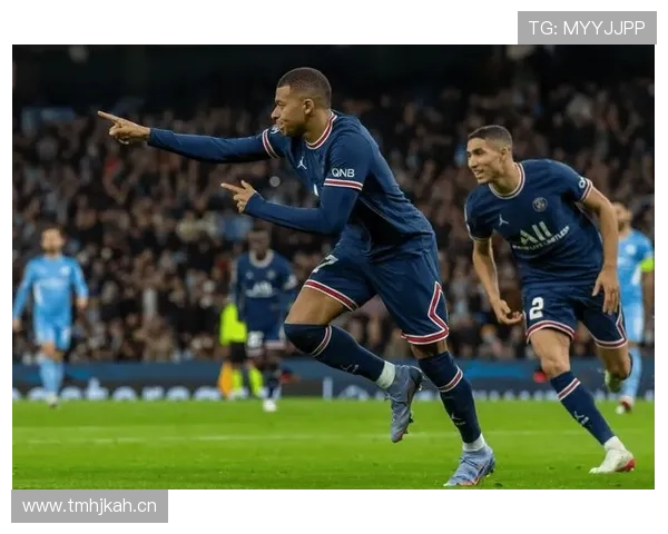 鲁本·迪亚斯+斯通斯+沃克：曼城防线体系构建解析