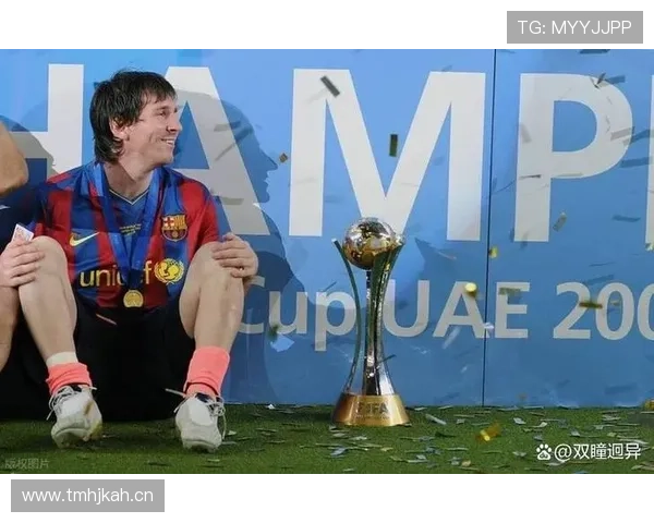 梅西“养老踢法”中的战术角色与比赛参与度解析 梅西“养老踢法”中的战术角色与比赛参与度解析