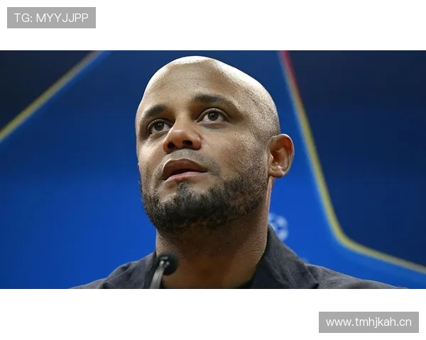 孔帕尼退役后住城堡，每天五点起床遛狗顺便练核心？